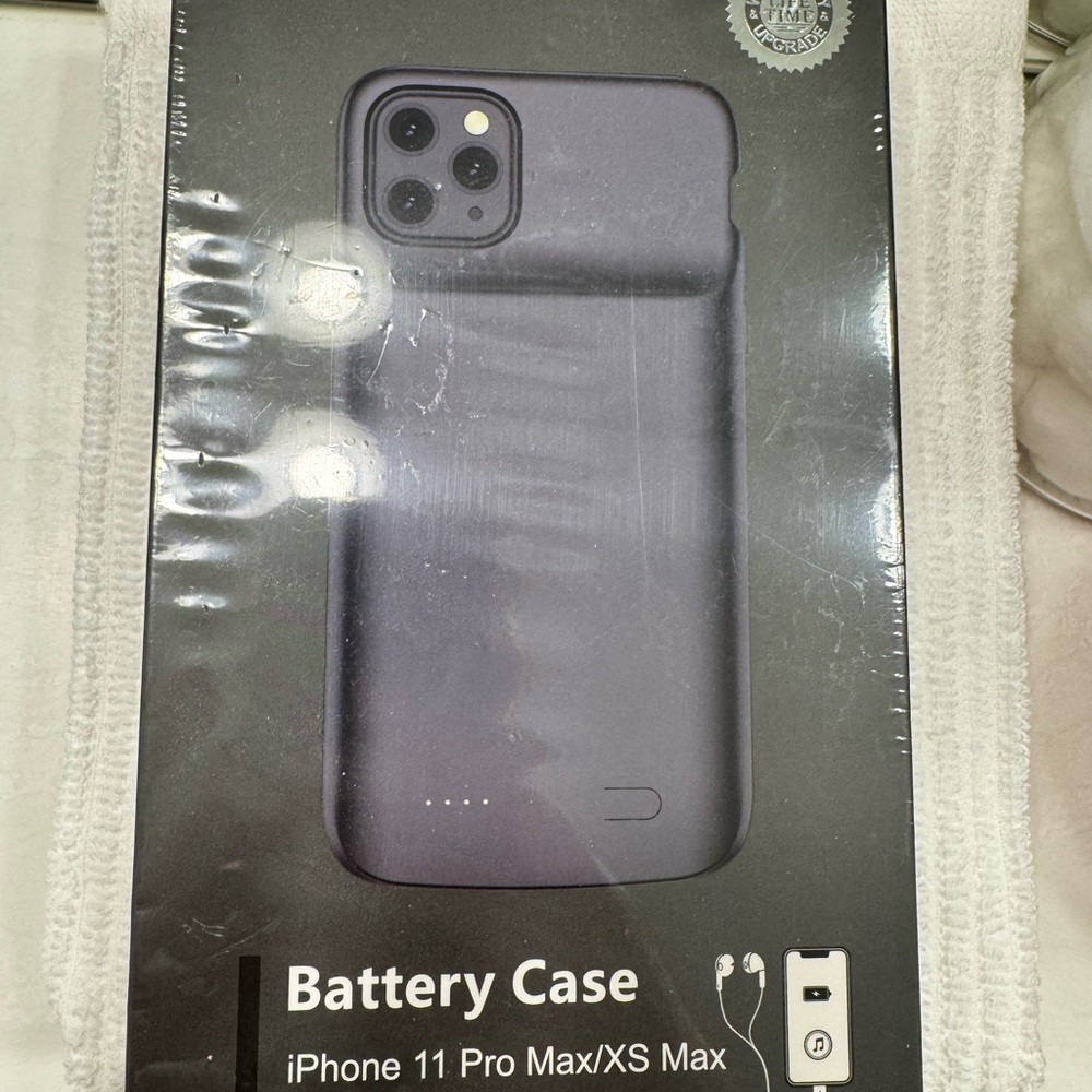 RLX Charger Case for iPhone 11 Pro Max/XS Max